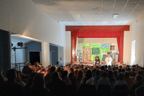 Enlarge the image link