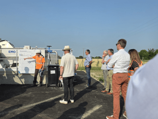 Enlarge the image link