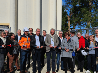 Enlarge the image link