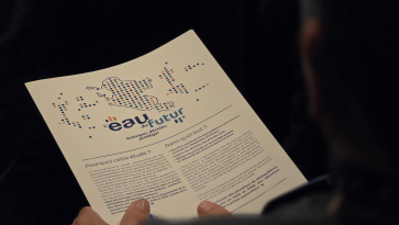 Enlarge the image link