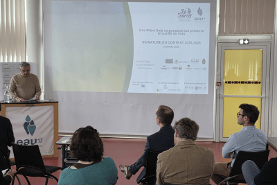 Enlarge the image link