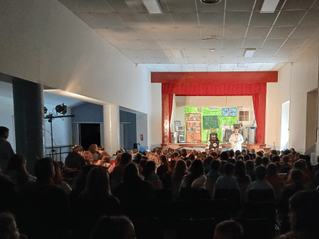 Enlarge the image link