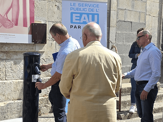 Enlarge the image link